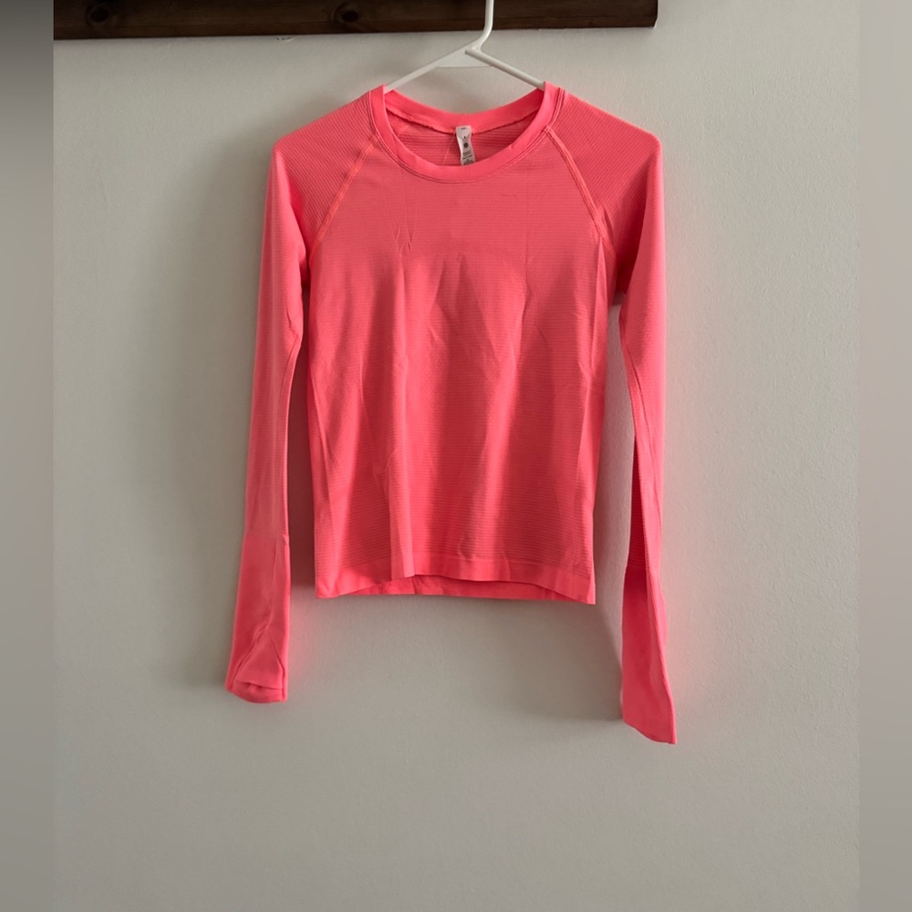 Lululemon Athletica Vibrant Pink Sweatshirt
